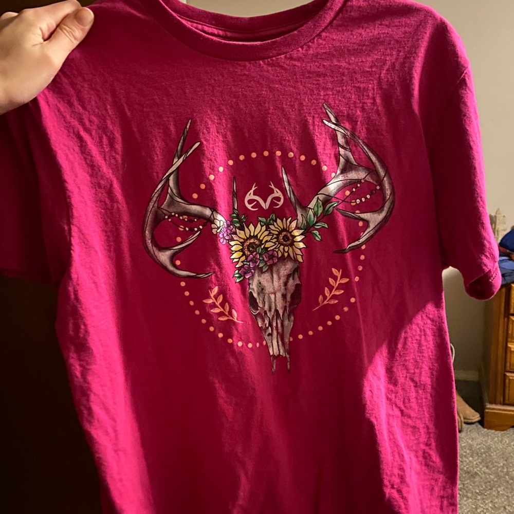 Pink t shirt